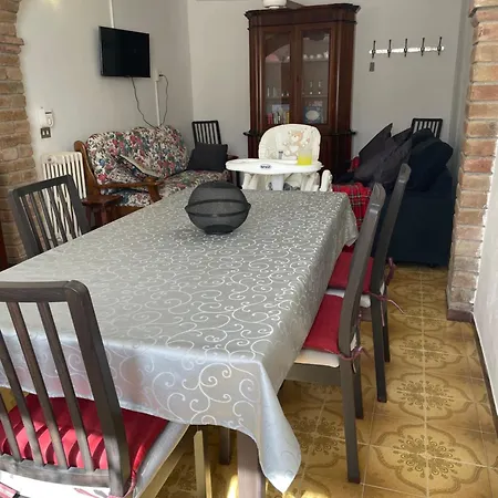 بيت للعطل Casa Roda